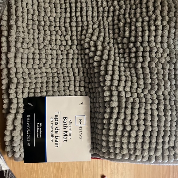 Bath rugs! - Picture 4 of 9